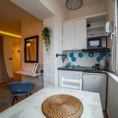 Panorama Apartment *