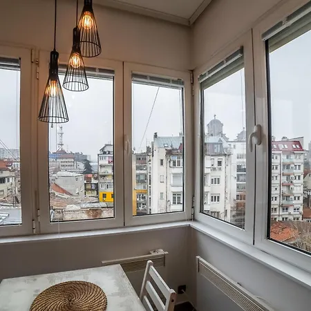 Panorama Apartment *